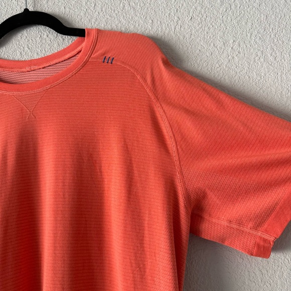Men's Orange Lululemon Shirt - Picture 3 of 9